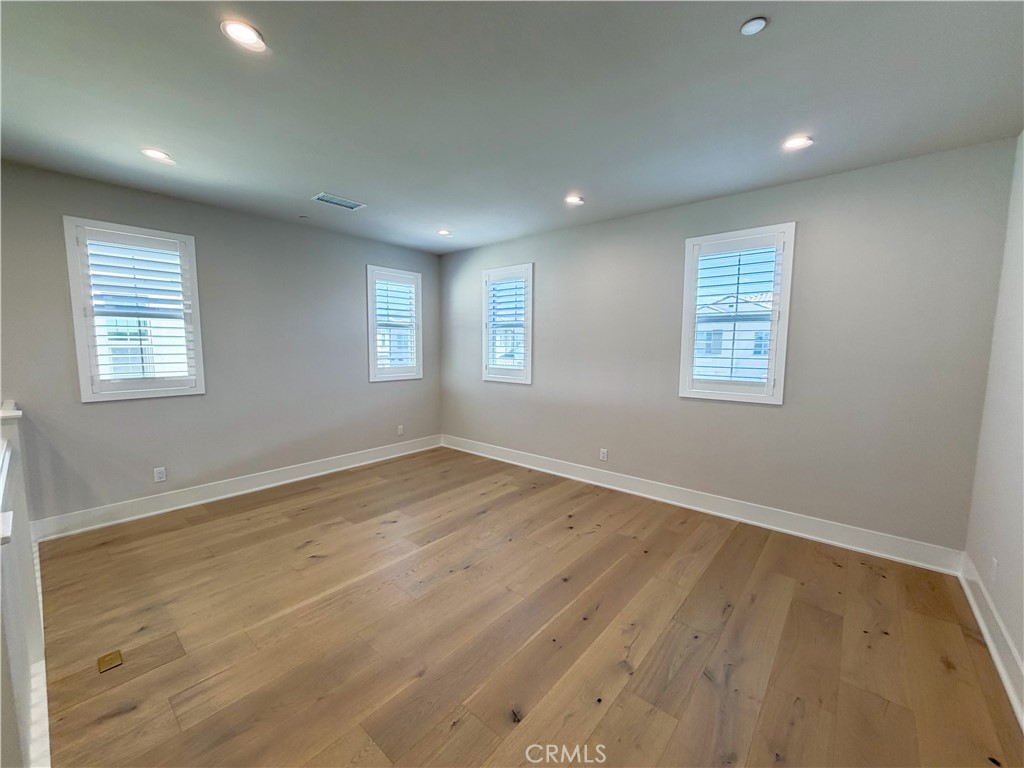 115 mossvine