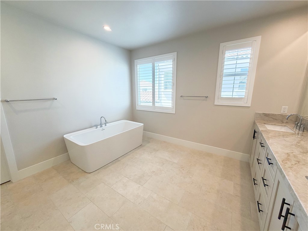115 mossvine