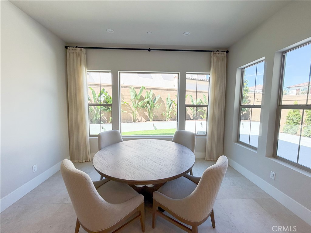 115 mossvine