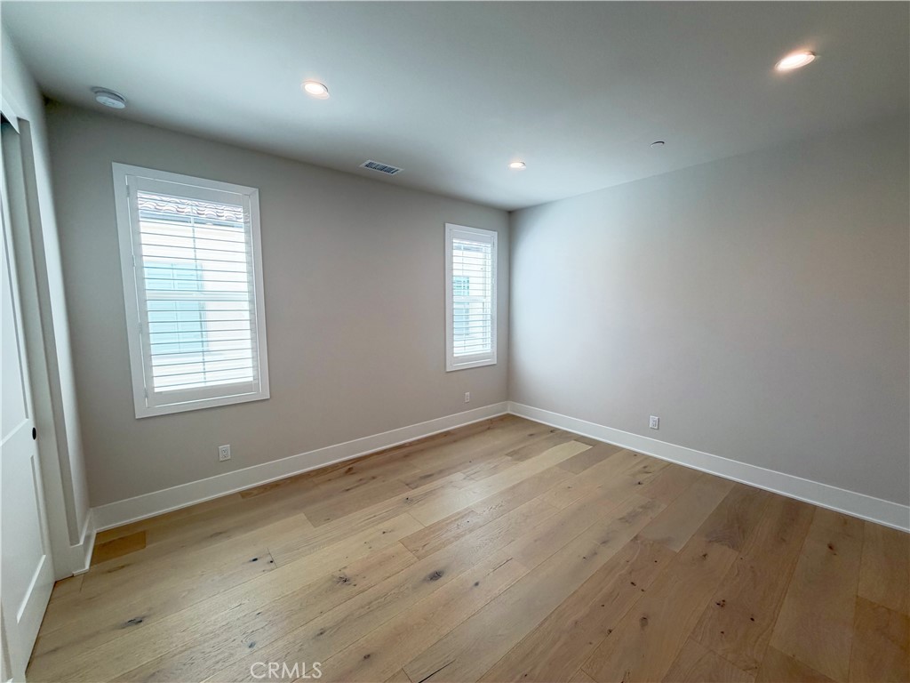 115 mossvine