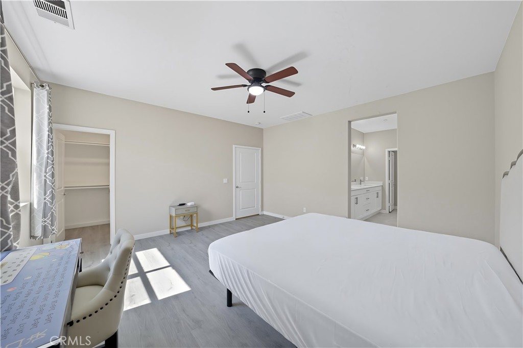 13846 Farmhoue