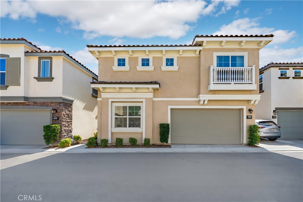 13846 Farmhoue