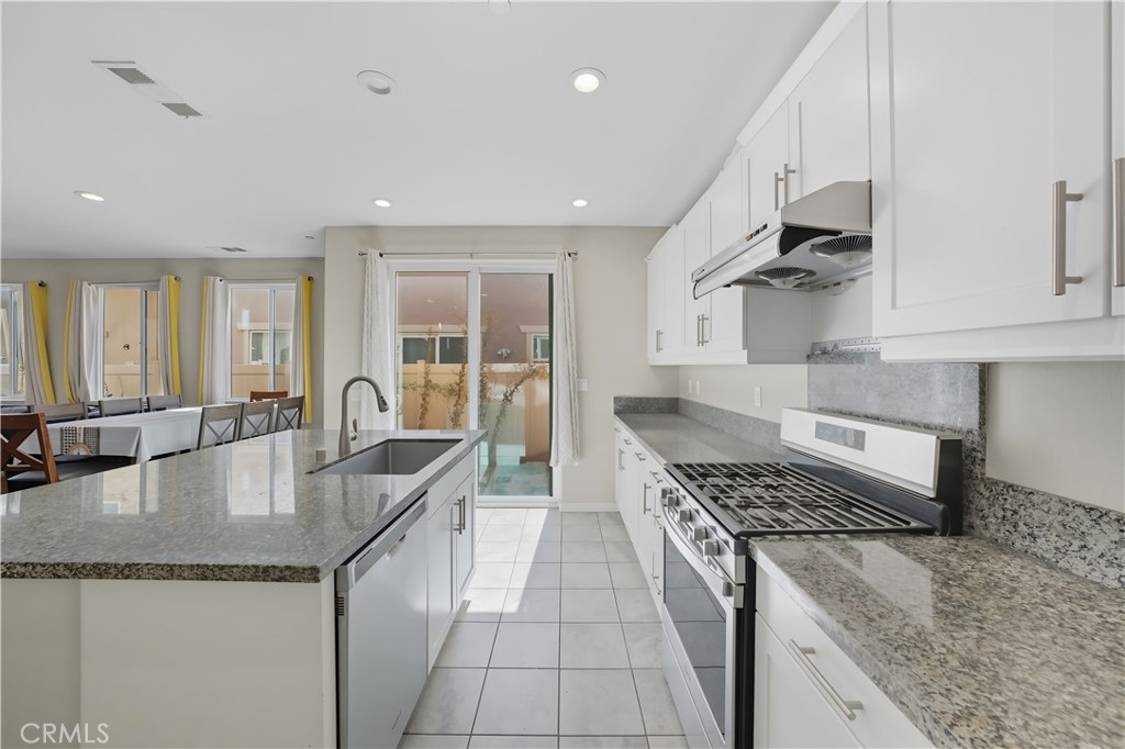 13846 Farmhoue