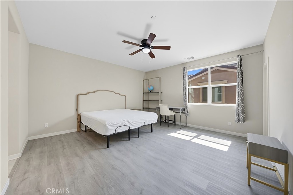 13846 Farmhoue