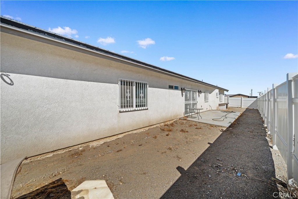2987 Cayucos Dr