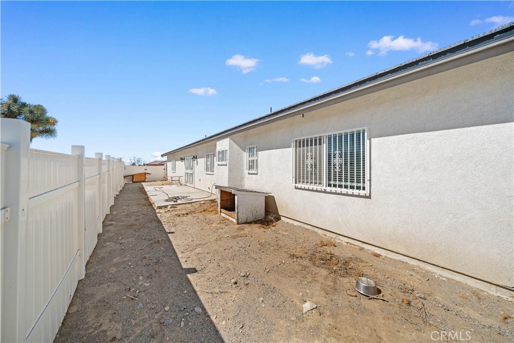 2987 Cayucos Dr