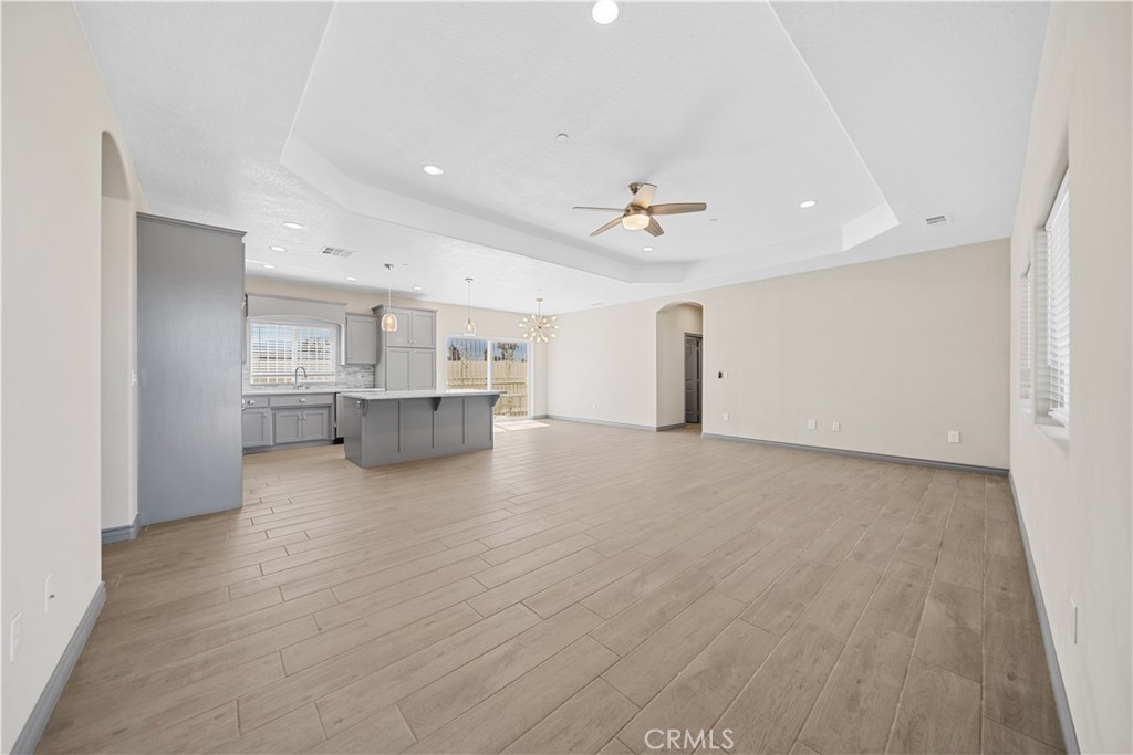 2987 Cayucos Dr