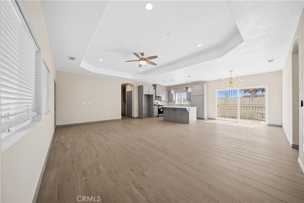 2987 Cayucos Dr