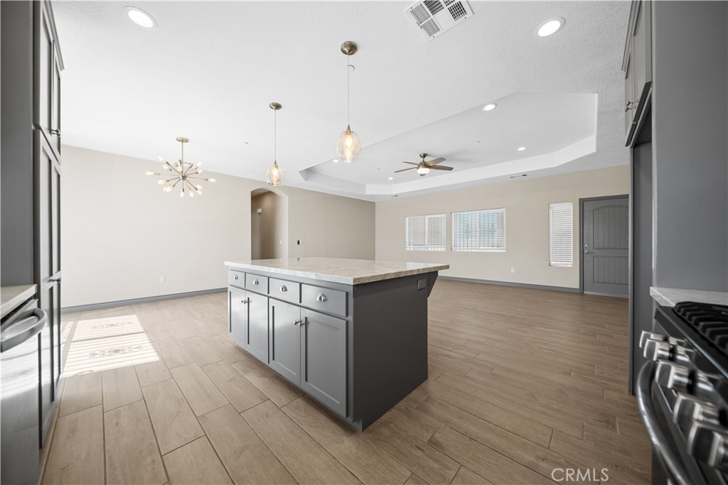 2987 Cayucos Dr