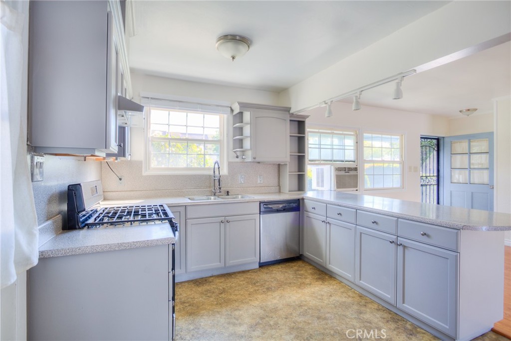 2029 W 162nd
