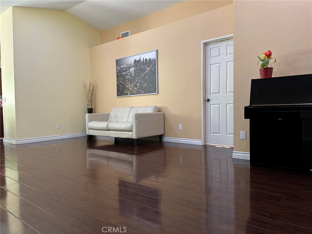 20811 E Cliffside Lane