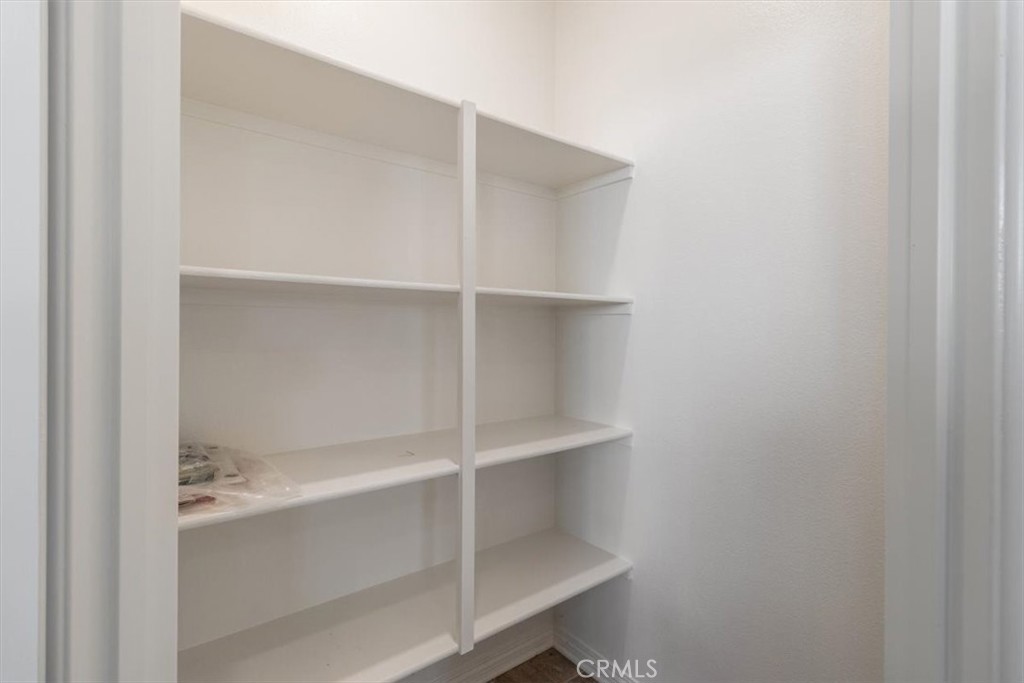 4852 S Jordan Avenue