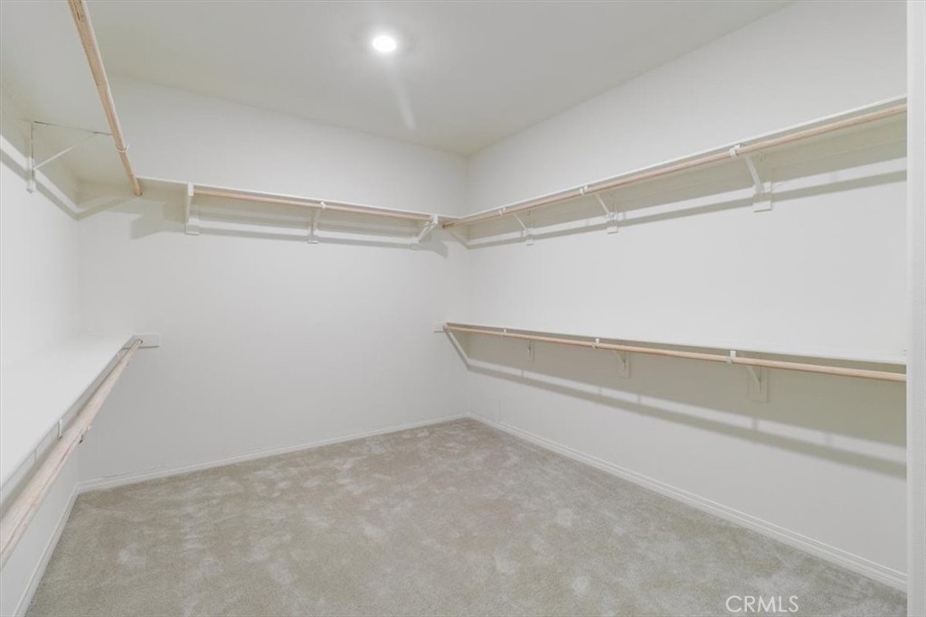 4852 S Jordan Avenue