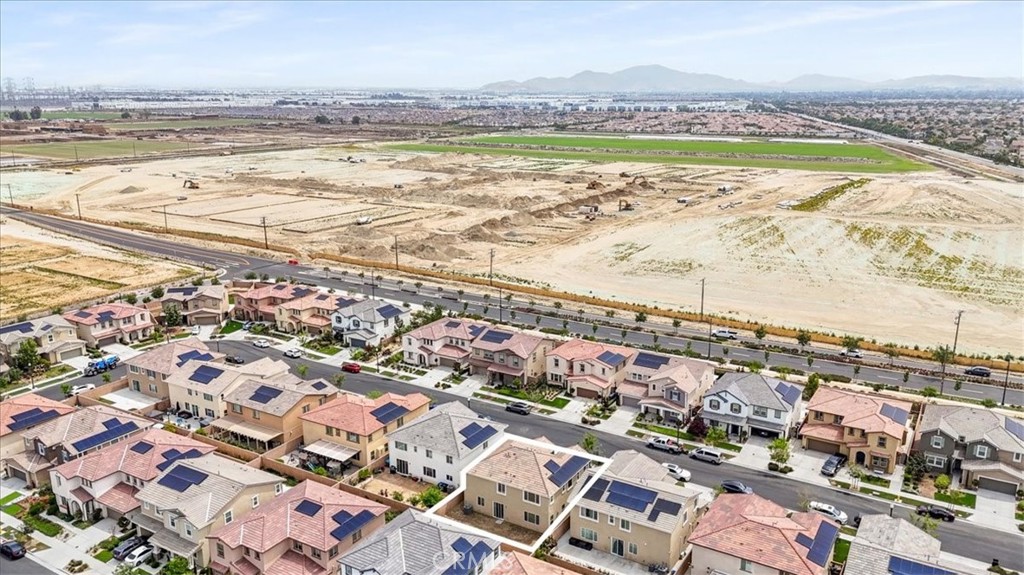 4852 S Jordan Avenue