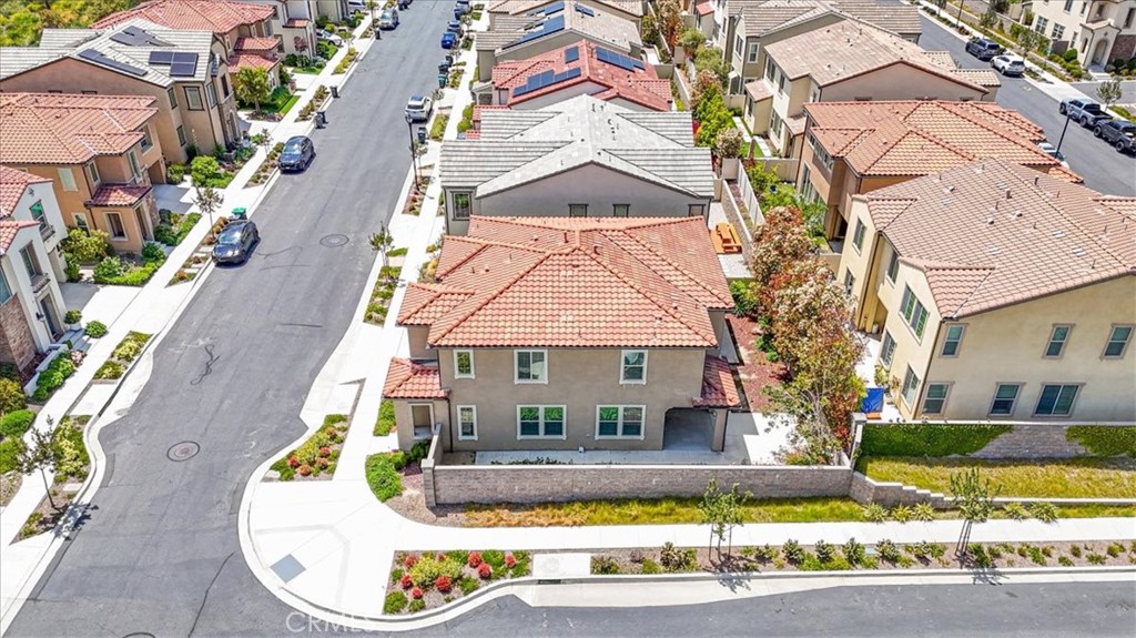 1901 Aliso Canyon Drive