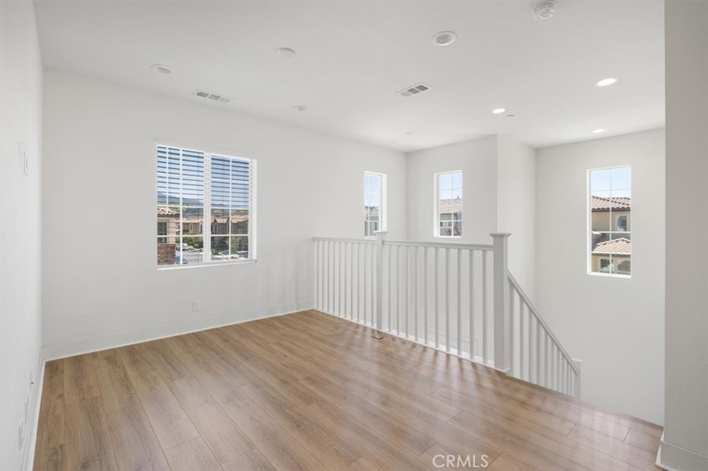 1901 Aliso Canyon Drive