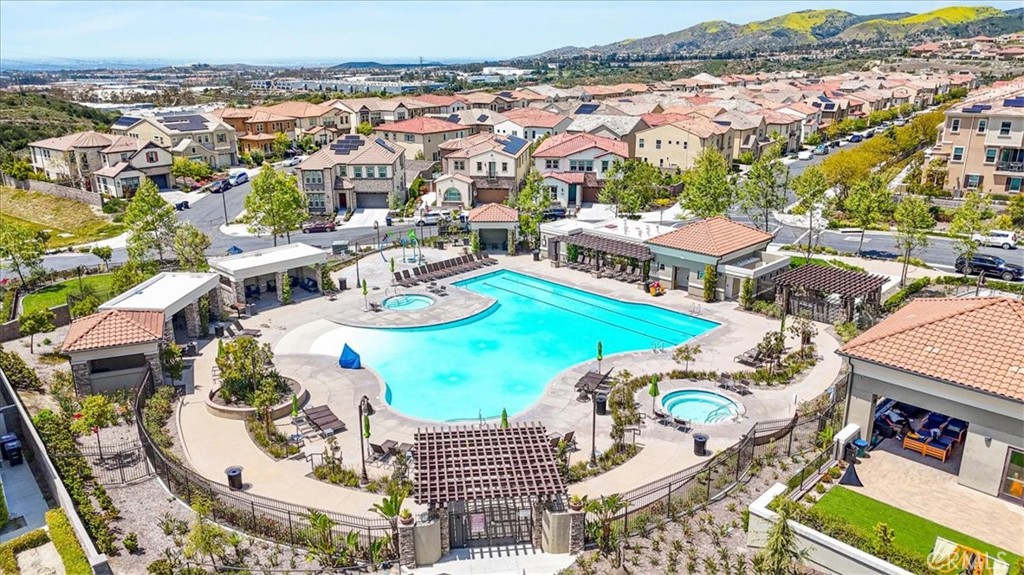 1901 Aliso Canyon Drive