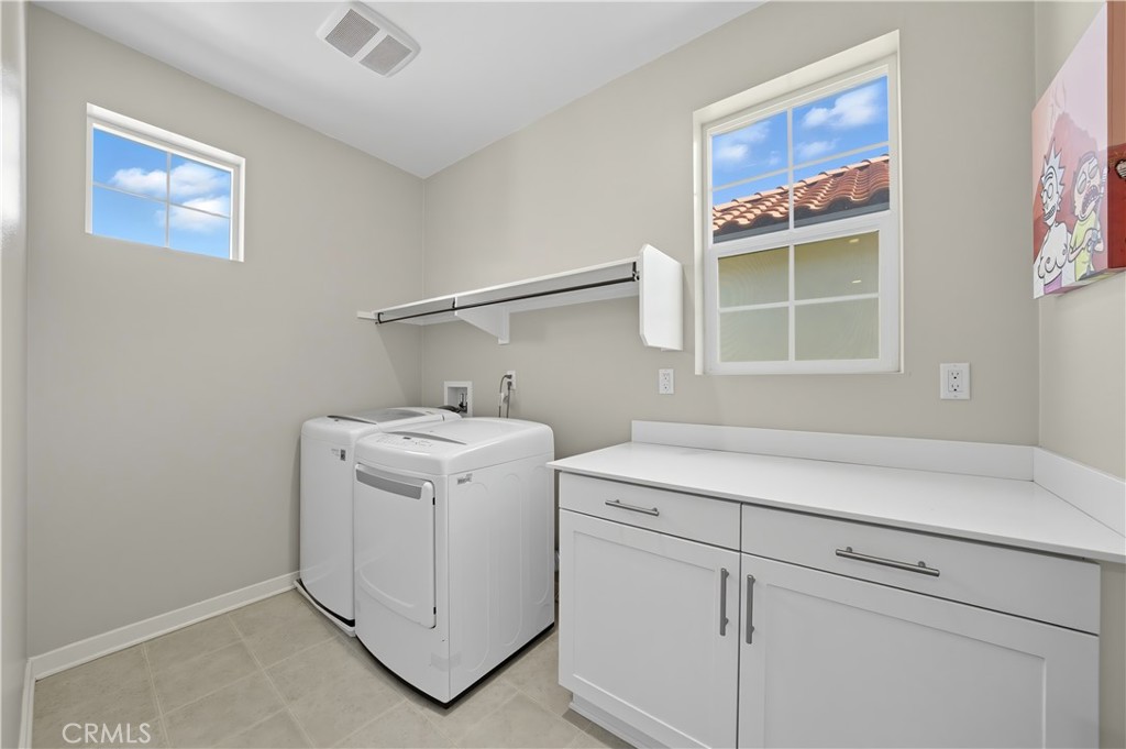 13846 Farmhouse