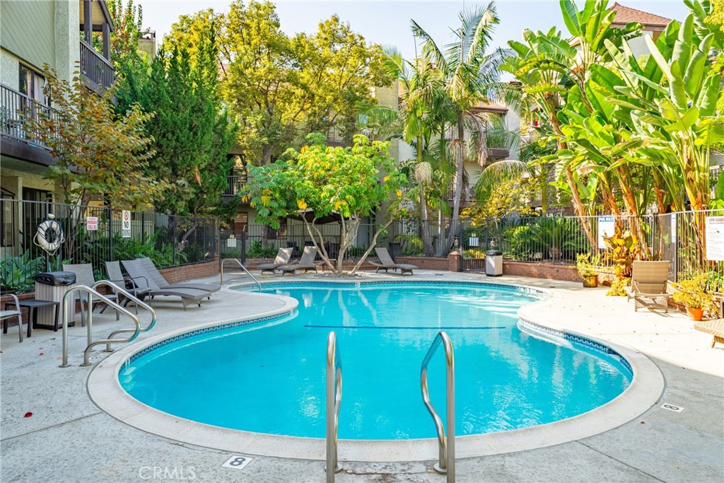 330 Cordova Street 301