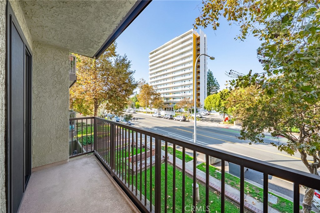 330 Cordova Street 301