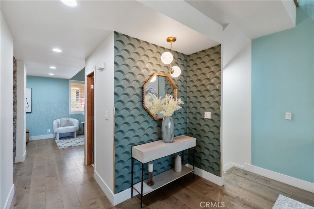 330 Cordova Street 301