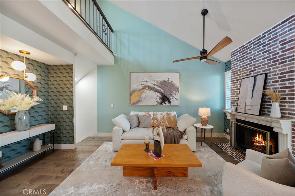 330 Cordova Street 301