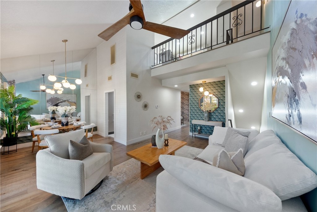 330 Cordova Street 301