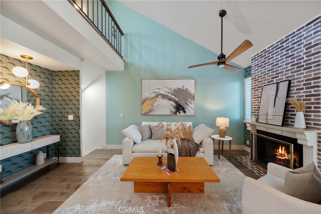 330 Cordova Street 301