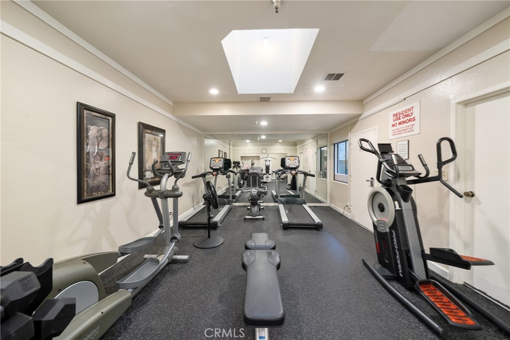 330 Cordova Street 301