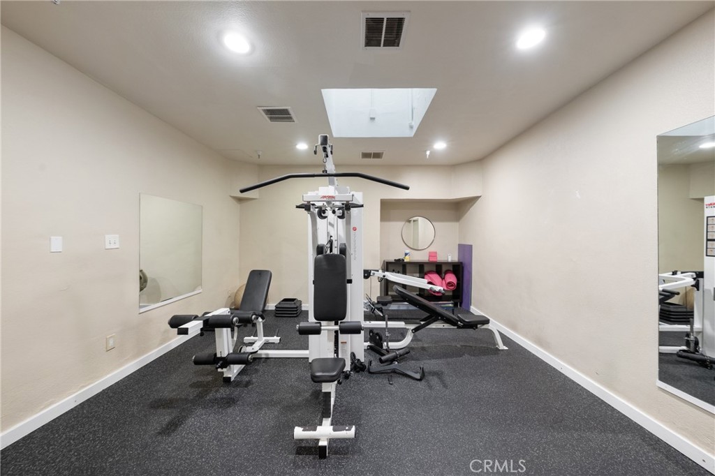 330 Cordova Street 301