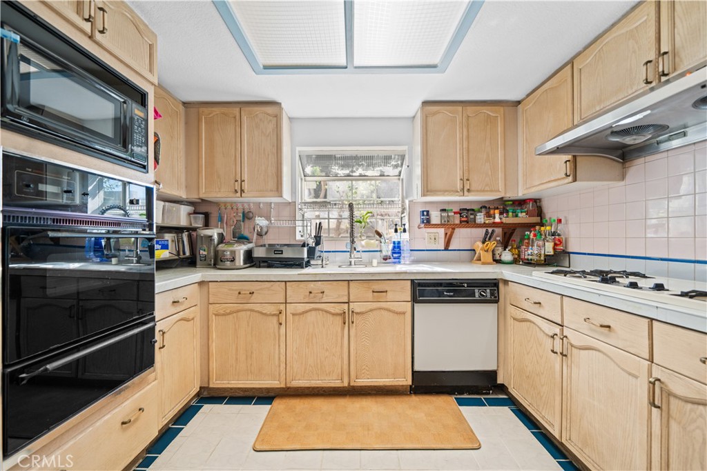 3457 Whistler