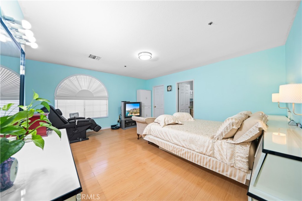 3457 Whistler