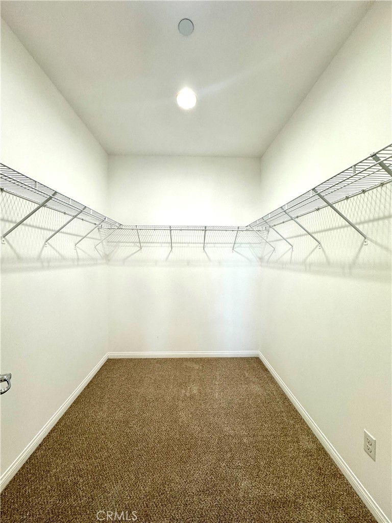 5962 Silveira Street