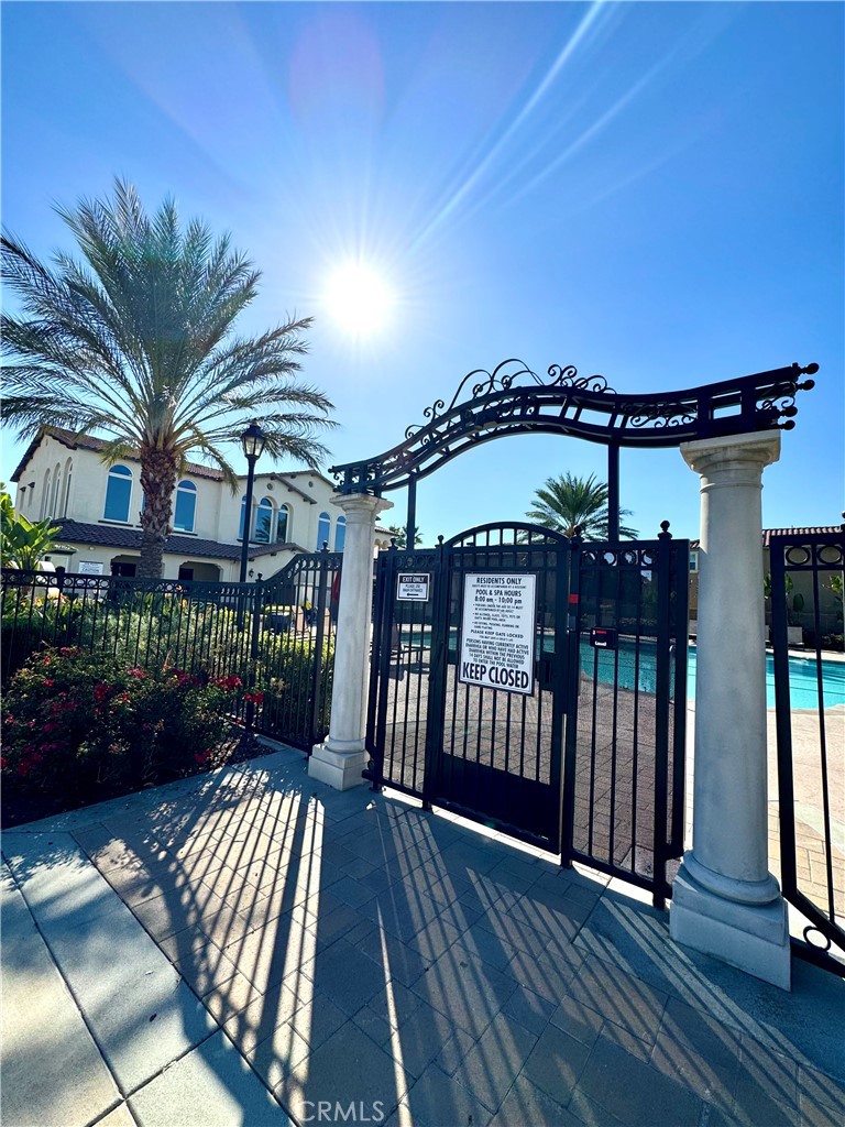 5962 Silveira Street