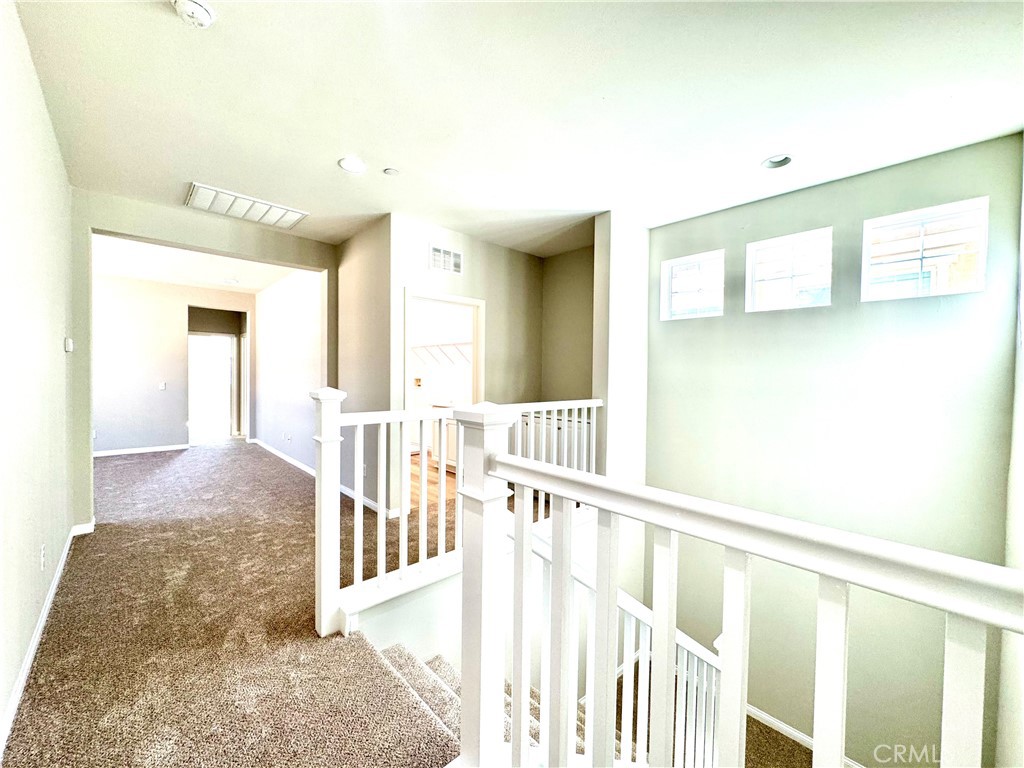 5962 Silveira Street