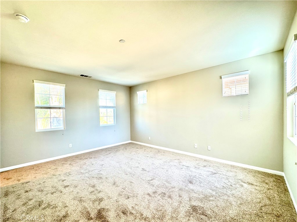 5962 Silveira Street