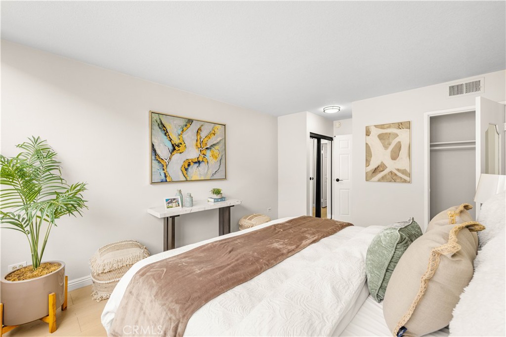 421 S La Fayette Park Place 624