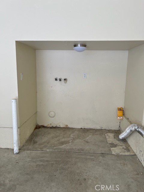 1911 Tanglewood Drive