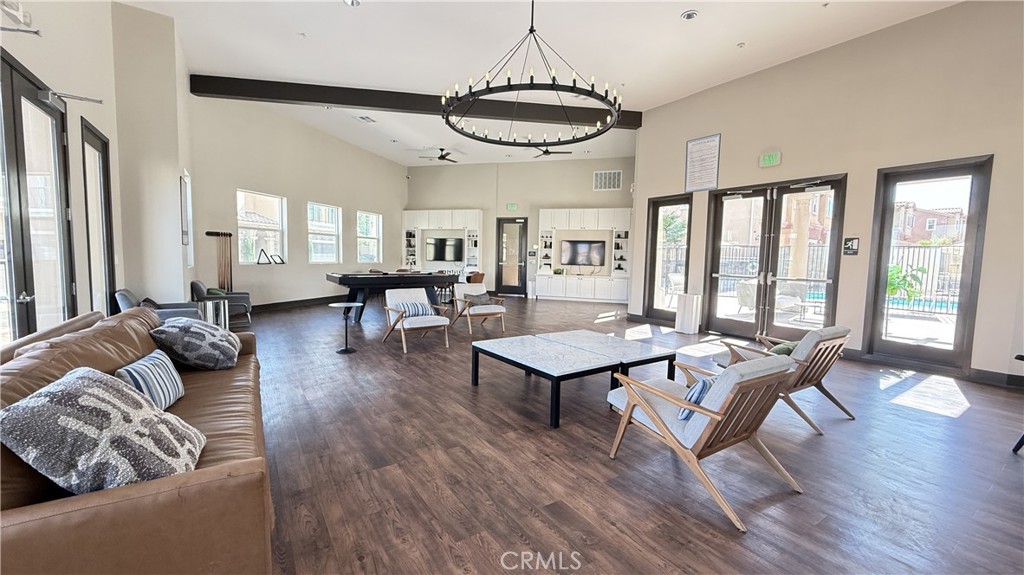 4424 Lilac Circle
