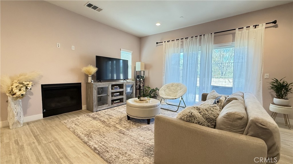 4424 Lilac Circle