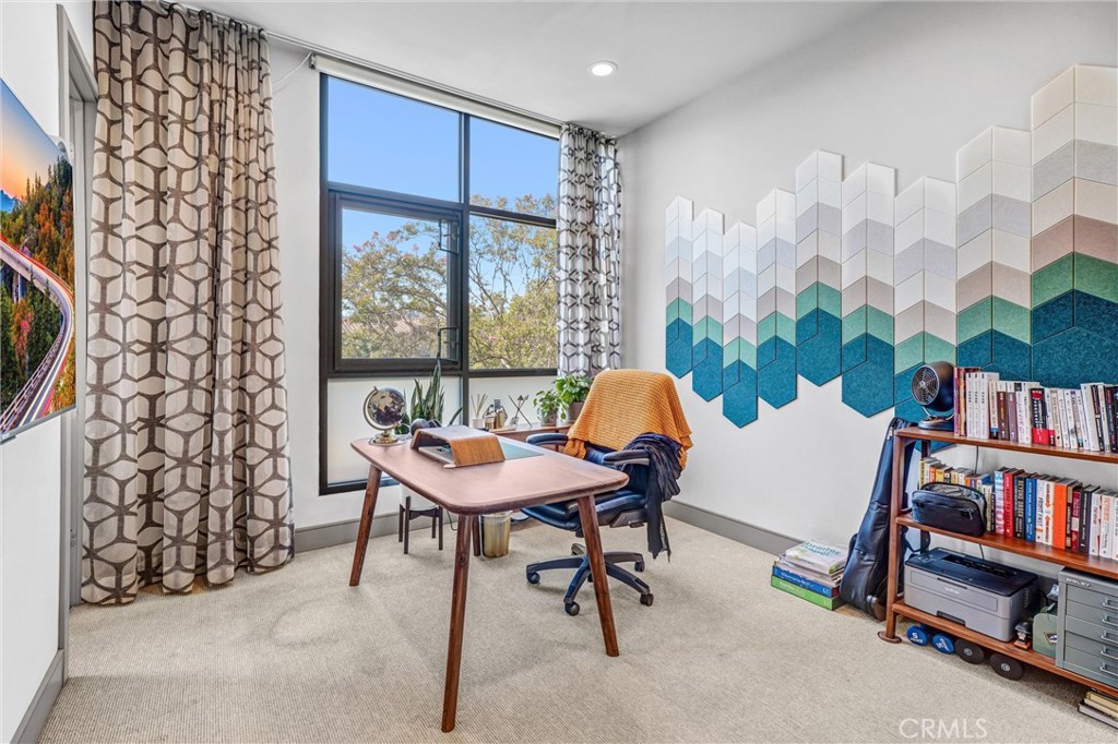 820 Mission Street 100