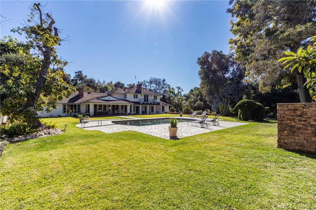 1403 Pasqualito Drive