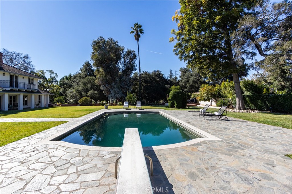 1403 Pasqualito Drive