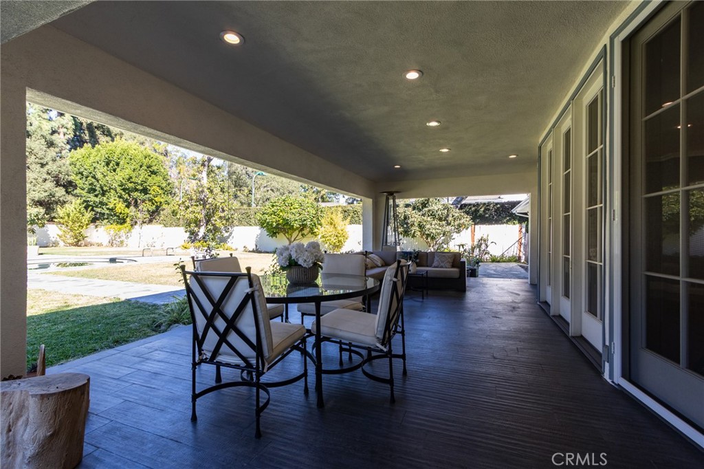 1403 Pasqualito Drive