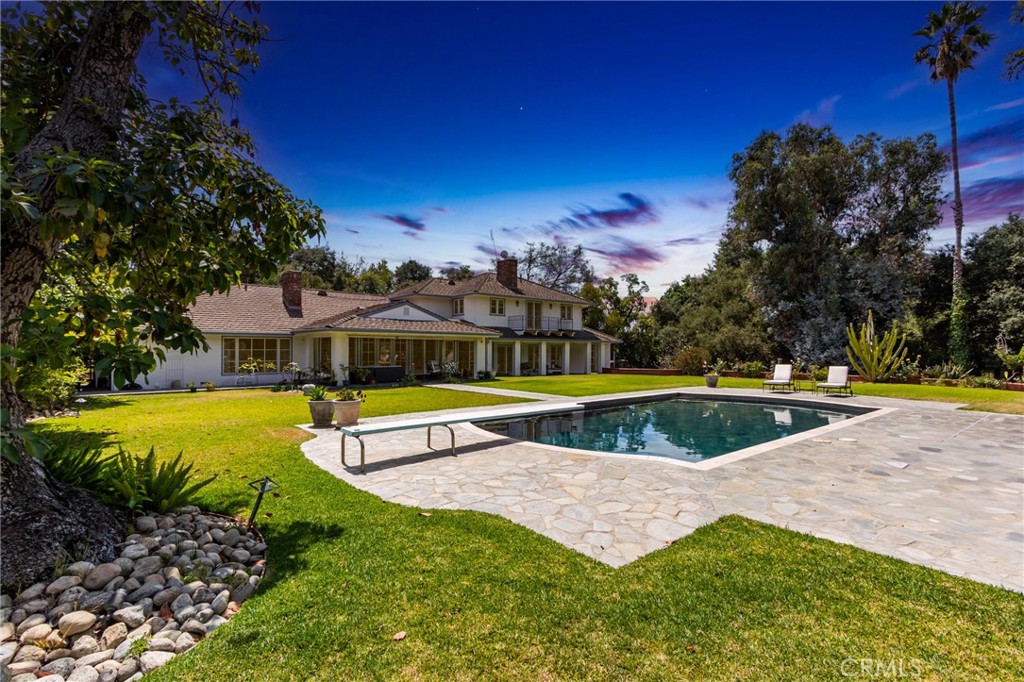 1403 Pasqualito Drive