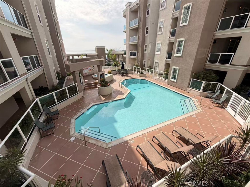 1500 E Ocean Blvd 513