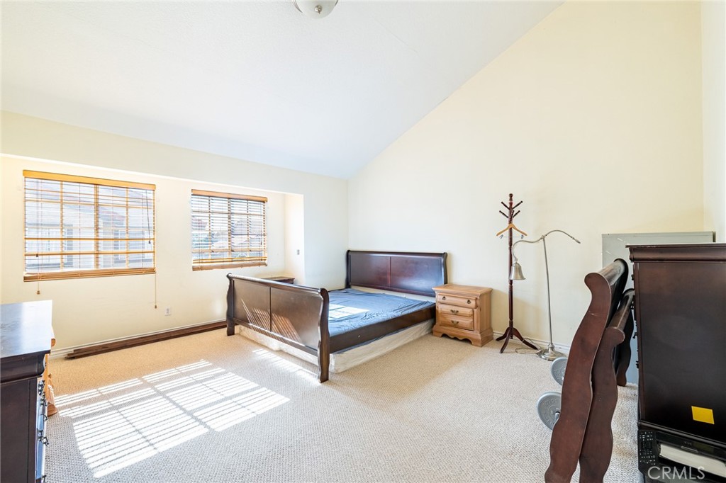 369 E Phillips Boulevard