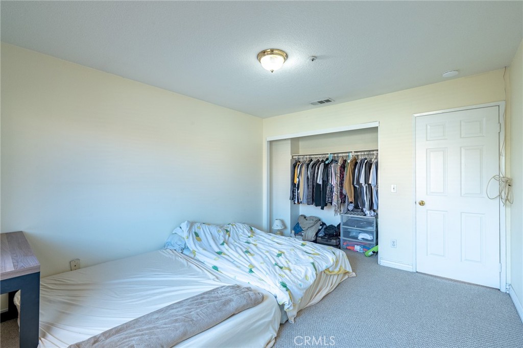 369 E Phillips Boulevard