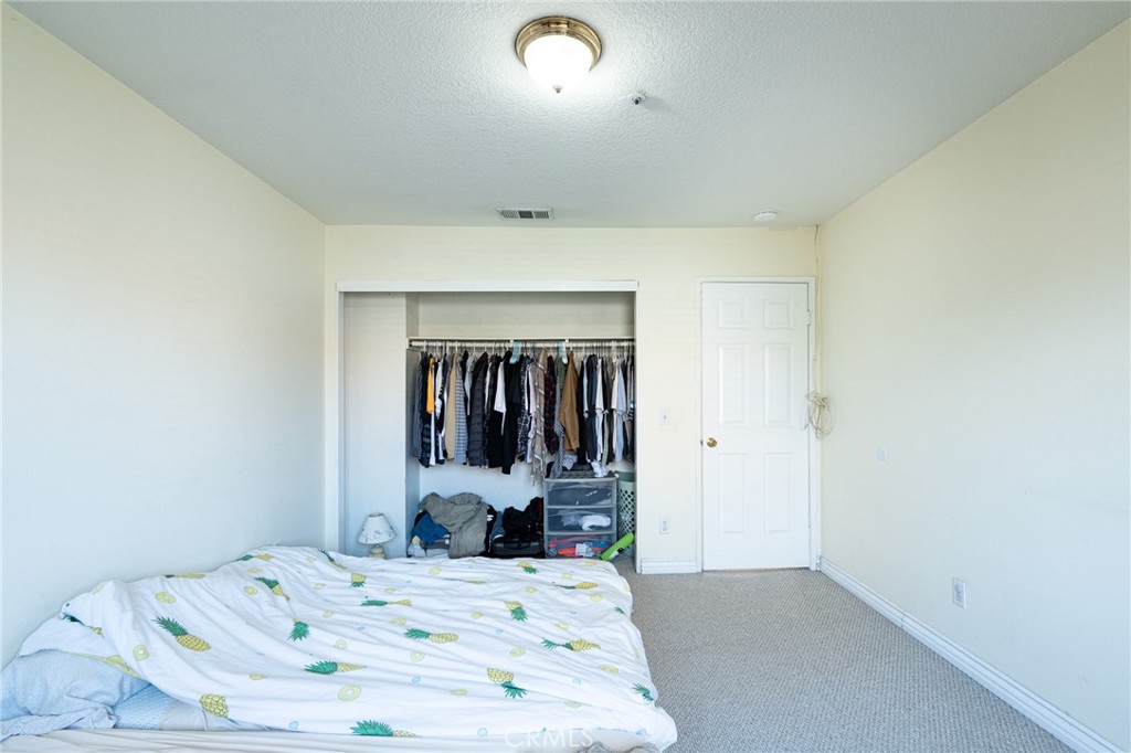 369 E Phillips Boulevard