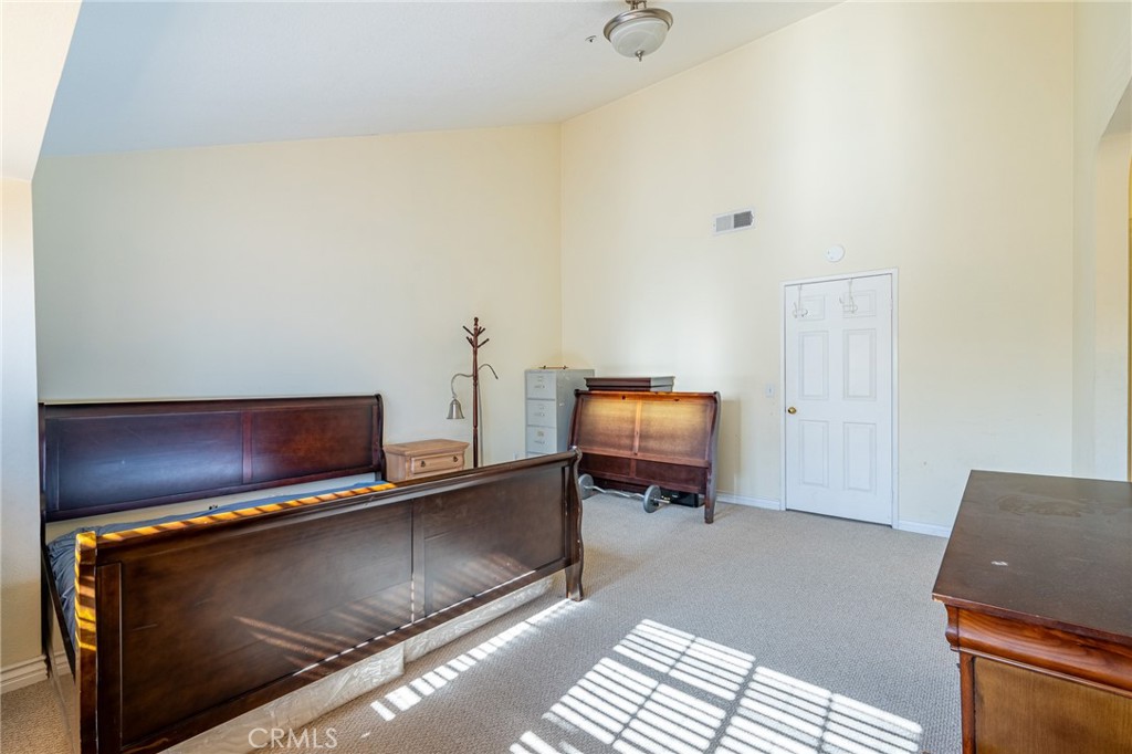 369 E Phillips Boulevard